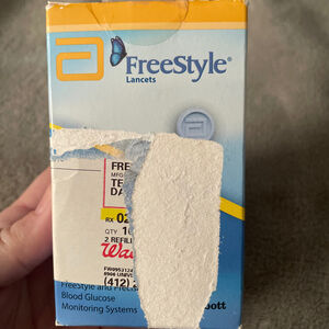 ABBOTT FreeStyle Sterile Lancets For GLucose Care Diabetes